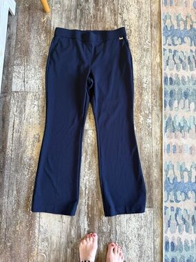 2 for $20 sale: Anne Klein pull-on navy blue stretch boot cut pants - L